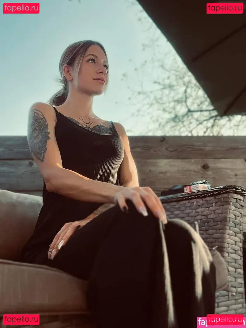 Inkedtempress Onlyfans Photo Gallery 