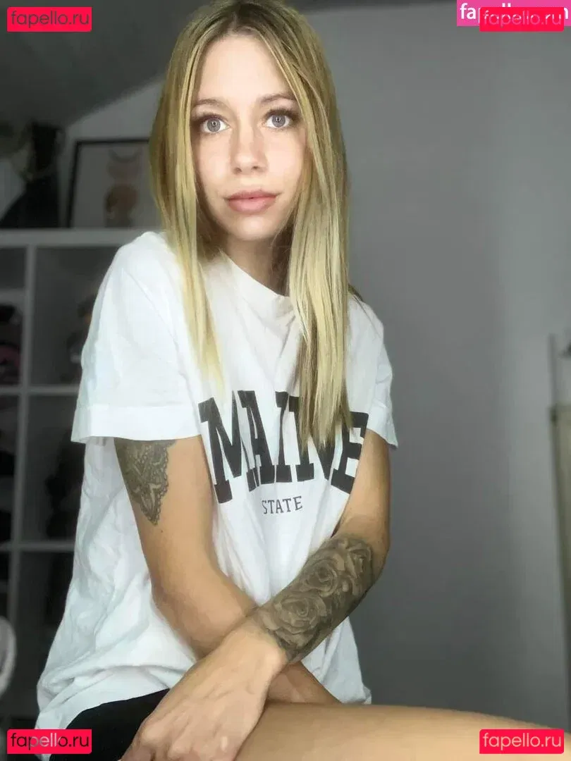 Inkedtempress Onlyfans Photo Gallery 