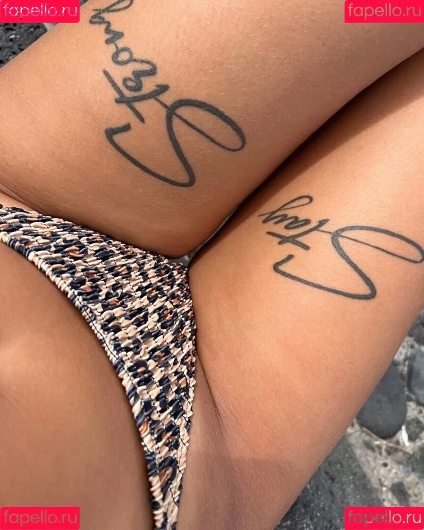 Geilenachbarin_21 Onlyfans Photo Gallery 
