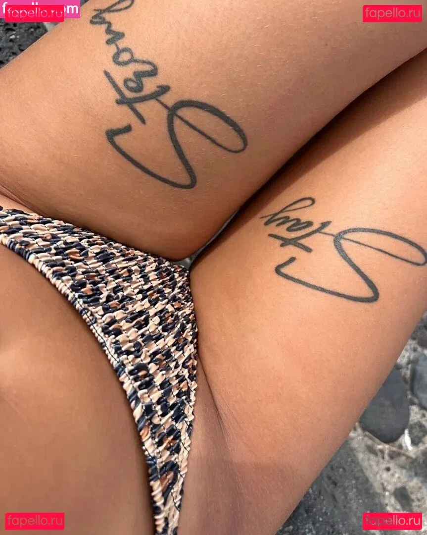 Geilenachbarin_21 Onlyfans Photo Gallery 