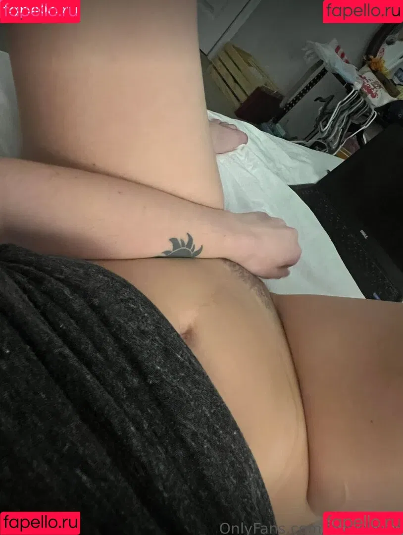 DakotaDivilla Onlyfans Photo Gallery 
