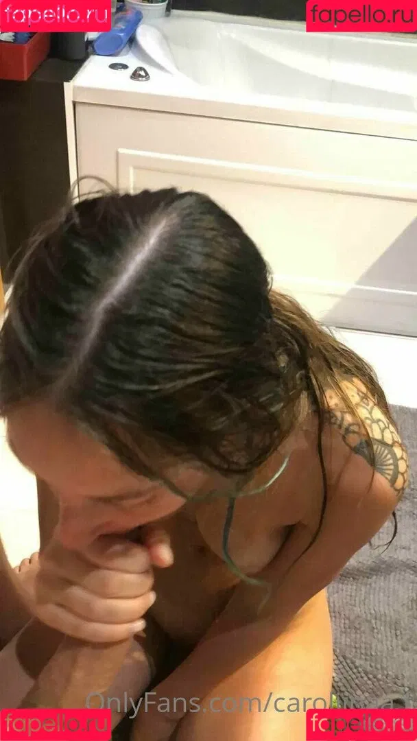 caroliinaa.f Onlyfans Photo Gallery 
