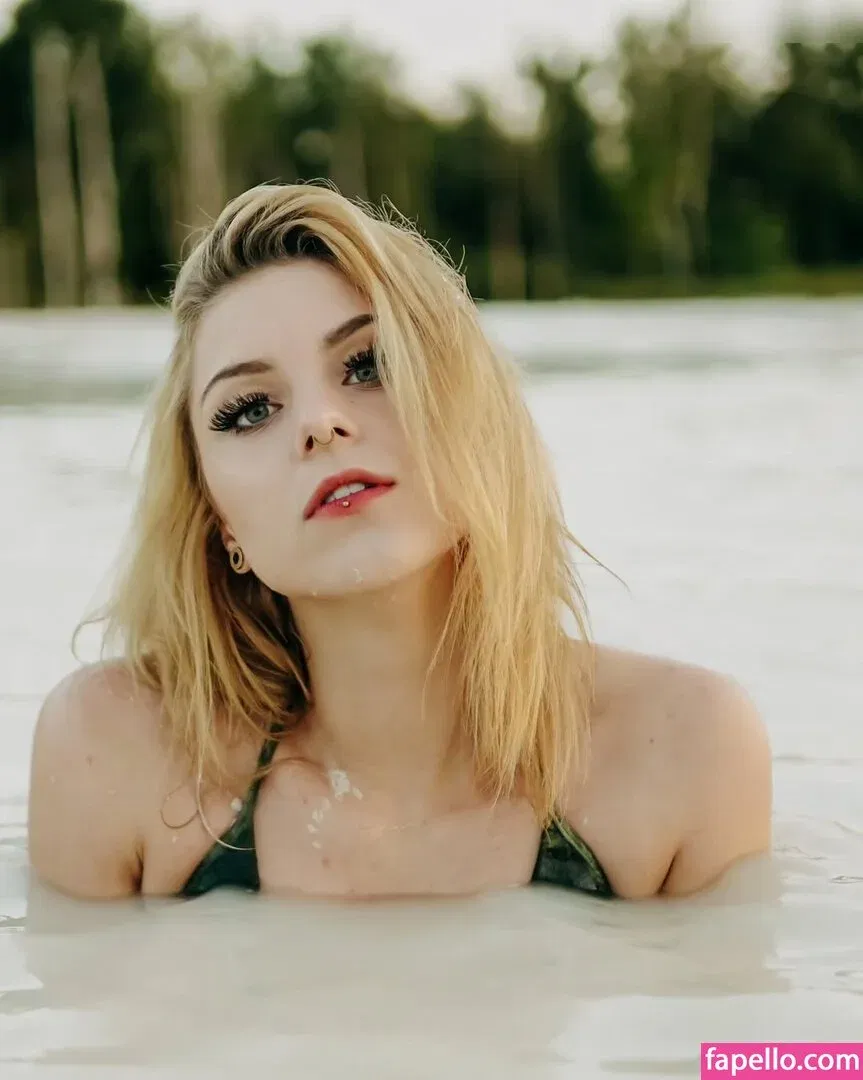 Is.mir.relativ Onlyfans Photo Gallery 