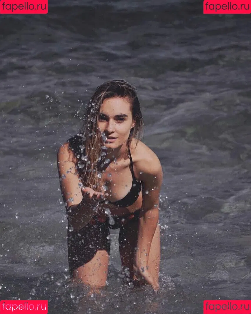 Elena Berri Onlyfans Photo Gallery 