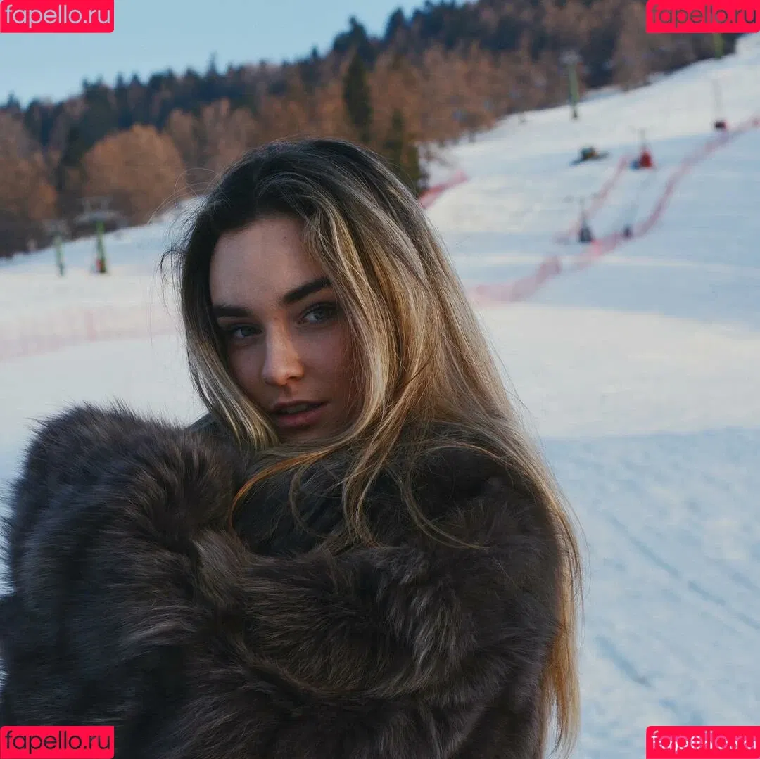 Elena Berri Onlyfans Photo Gallery 