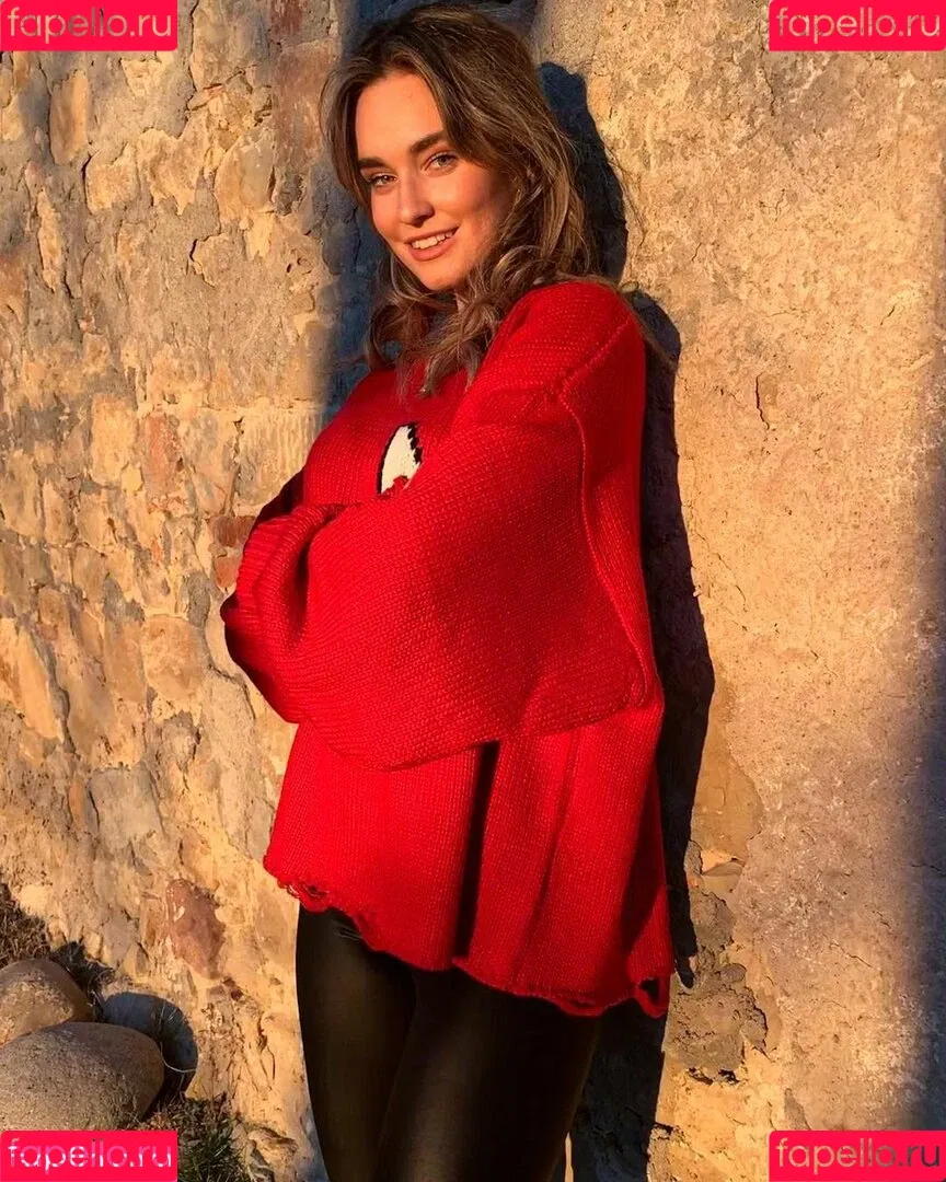 Elena Berri Onlyfans Photo Gallery 