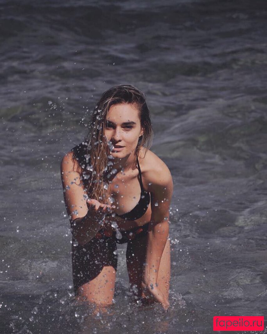 Elena Berri Nude Onlyfans Photo 28