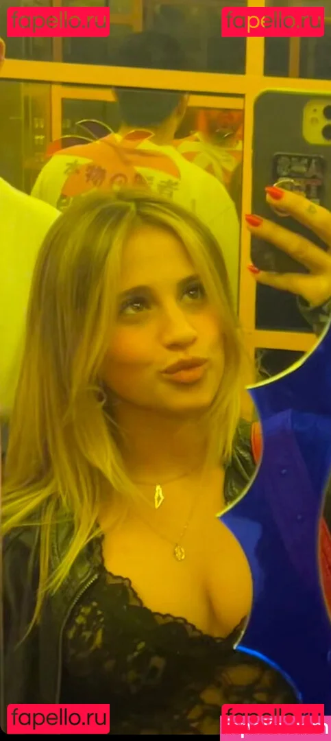 Shira Braun Onlyfans Photo Gallery 