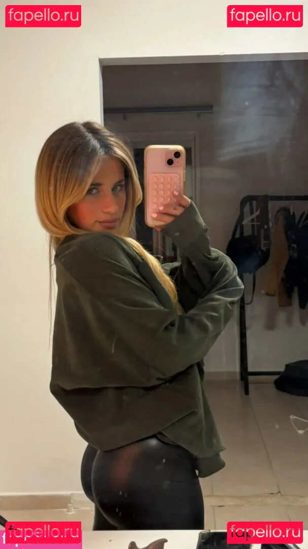 Shira Braun Onlyfans Photo Gallery 