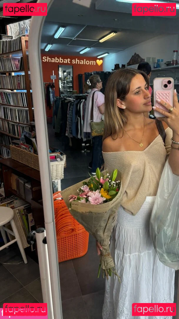 Shira Braun Onlyfans Photo Gallery 