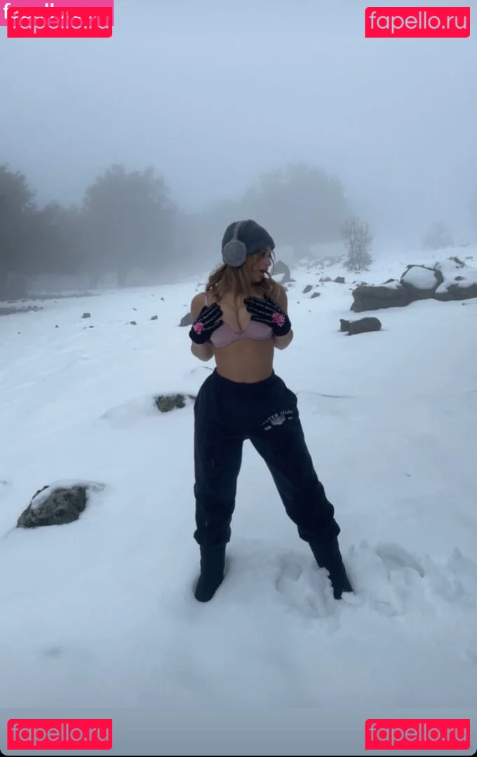 Shira Braun Onlyfans Photo Gallery 