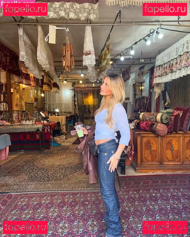 Shira Braun Onlyfans Photo Gallery 