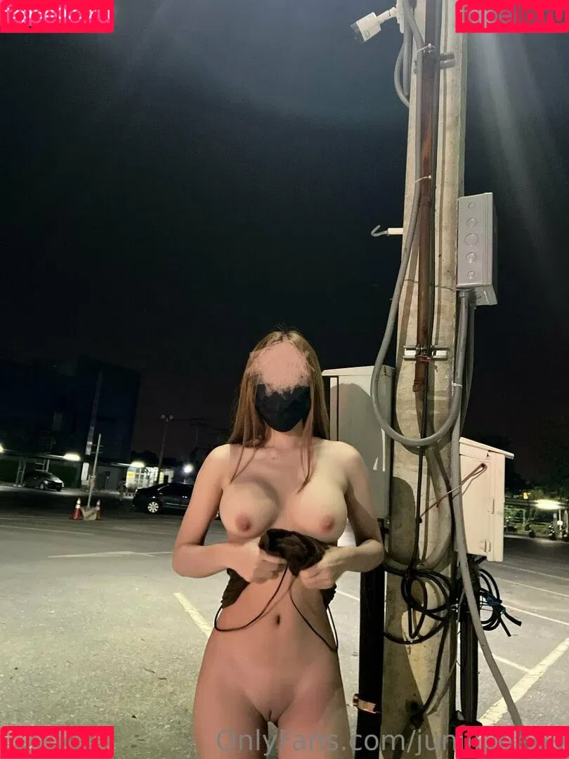 JuniiJune69 Onlyfans Photo Gallery 
