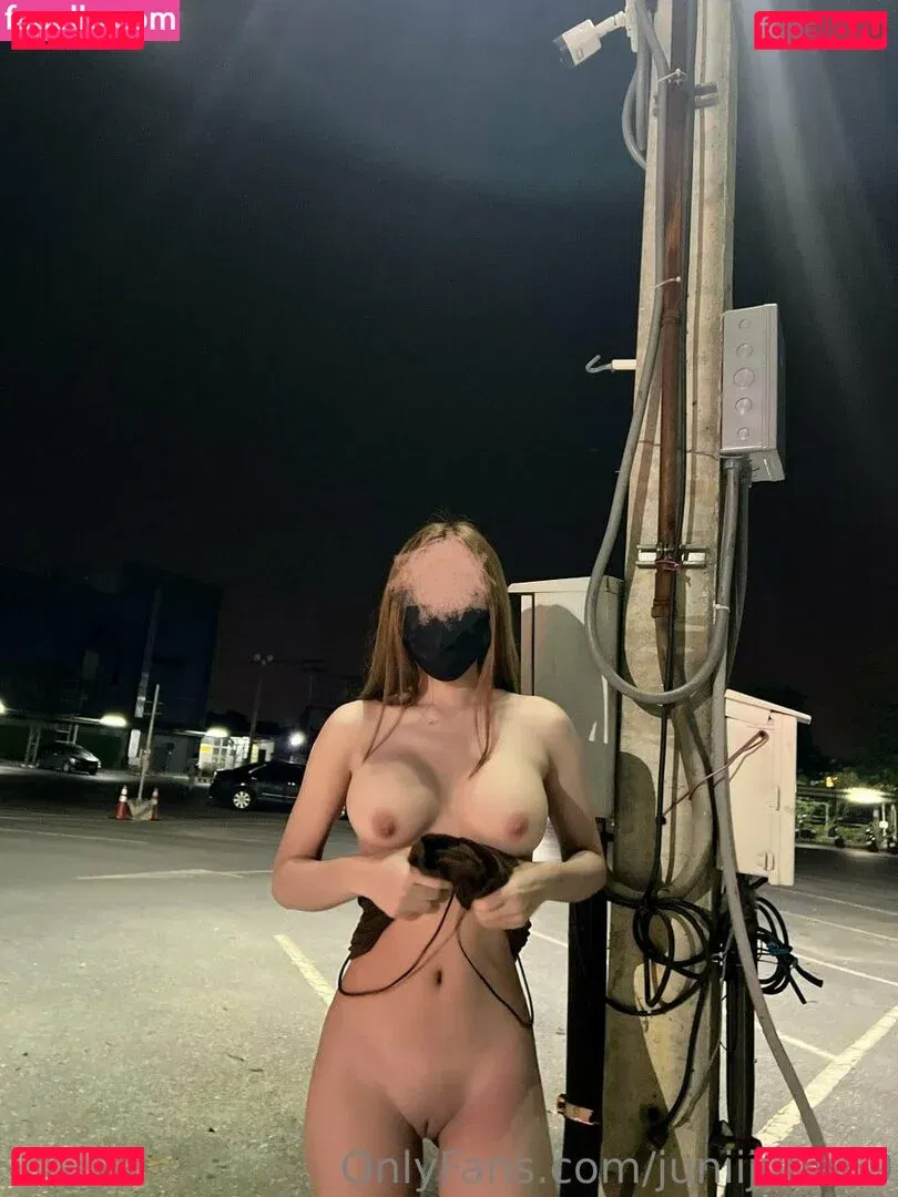 JuniiJune69 Onlyfans Photo Gallery 