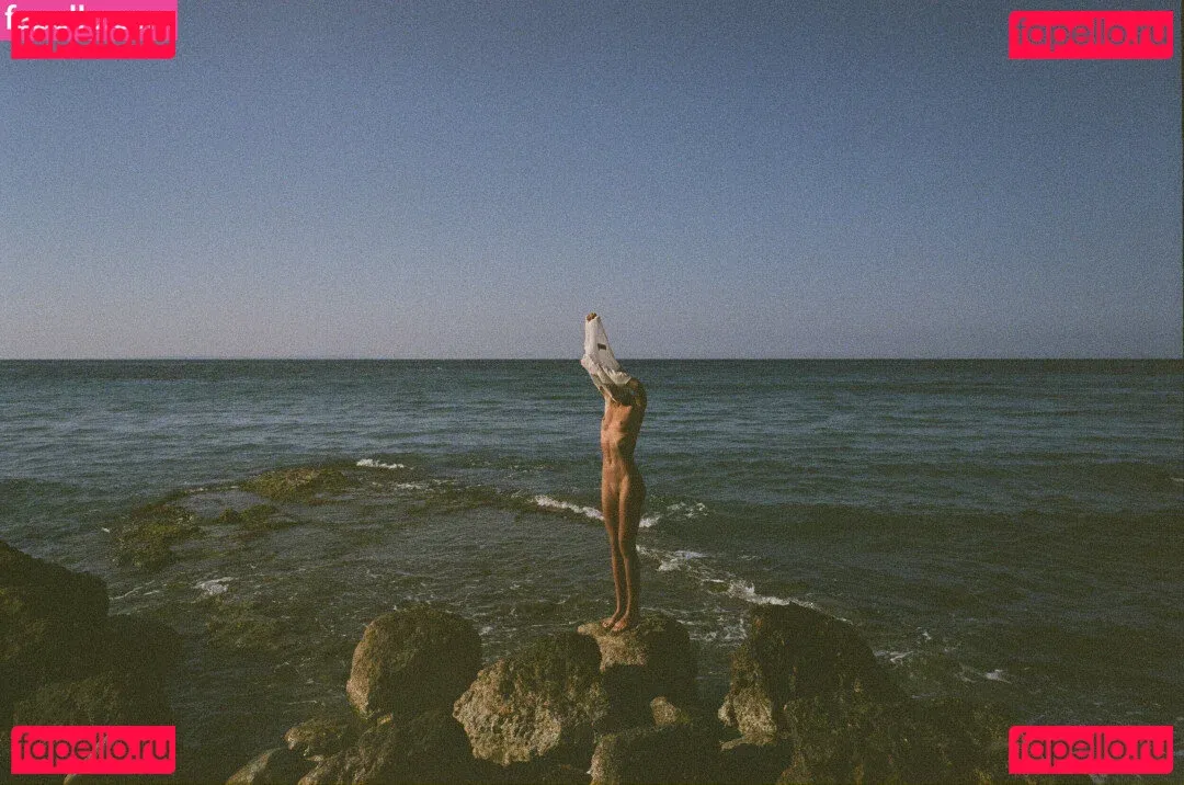 Lauren Sophie Messack Onlyfans Photo Gallery 