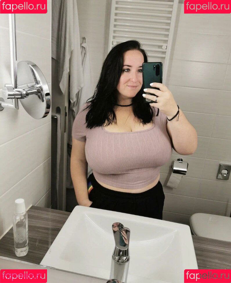 Wasstimmtdennbeidirnich Onlyfans Photo Gallery 