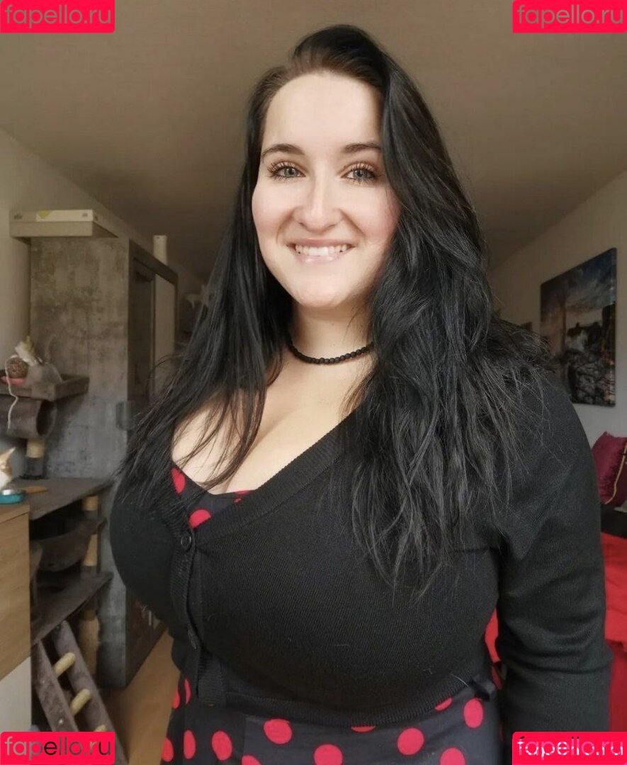 Wasstimmtdennbeidirnich Onlyfans Photo Gallery 