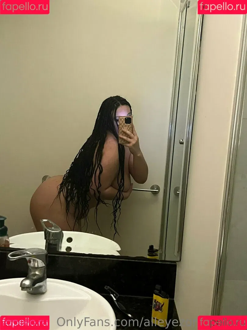Charlize Tornatola Onlyfans Photo Gallery 