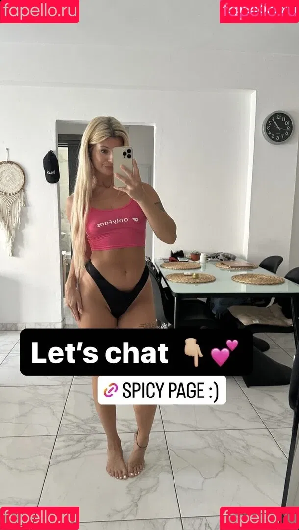 spicymichellex Onlyfans Photo Gallery 
