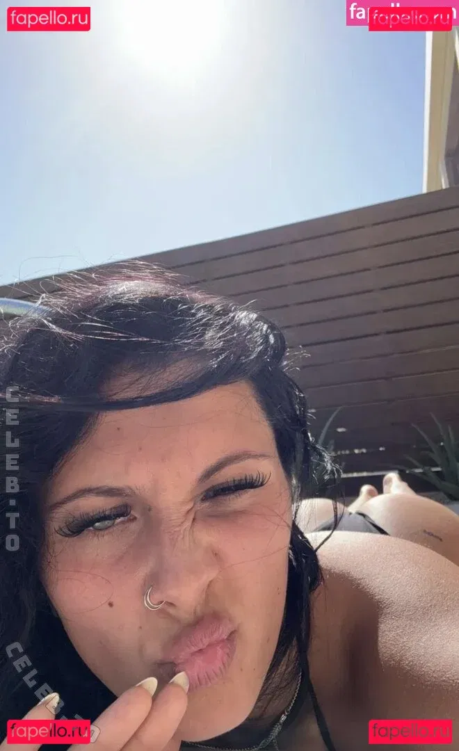 spicymichellex Onlyfans Photo Gallery 