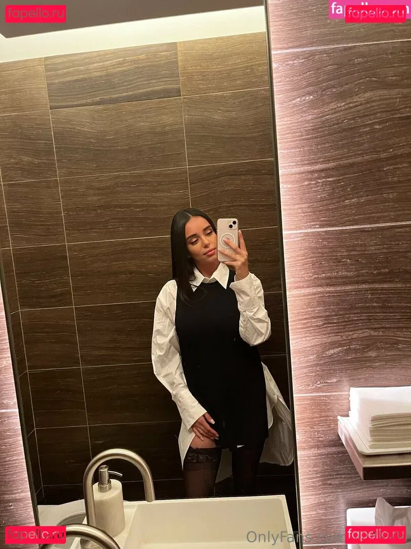 Vida Mochaa Onlyfans Photo Gallery 