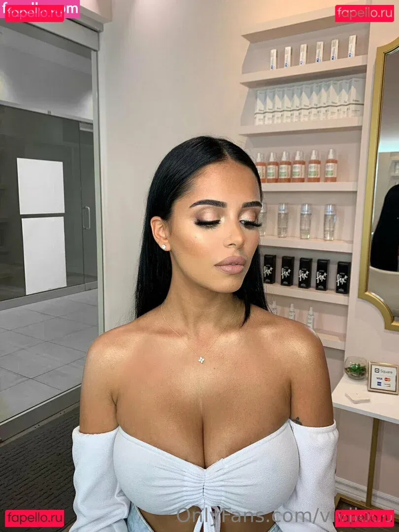 Vida Mochaa Onlyfans Photo Gallery 