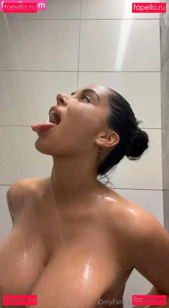 Vida Mochaa Onlyfans Photo Gallery 