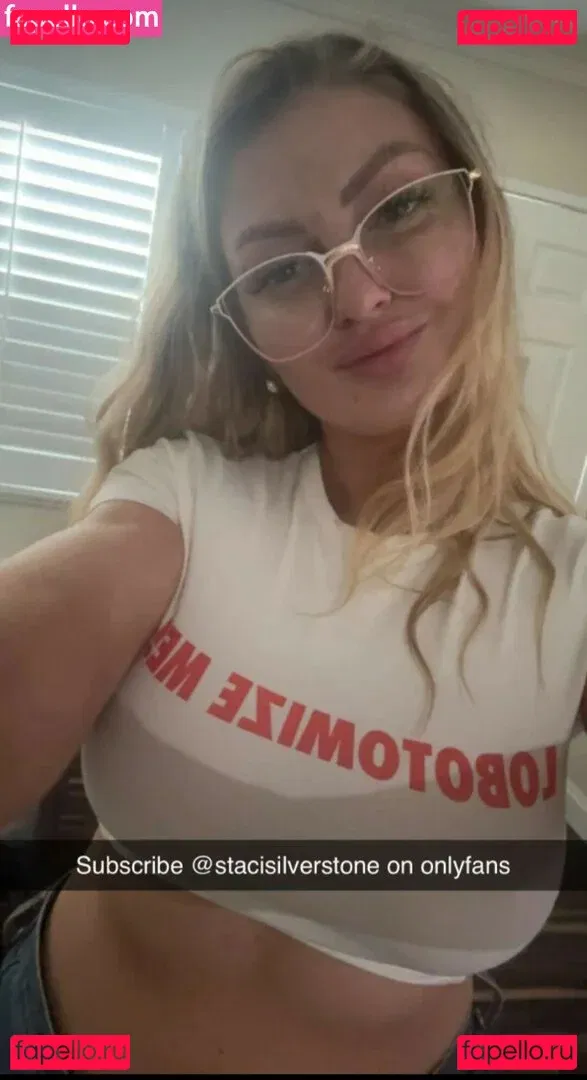 Staci Silverstone Onlyfans Photo Gallery 