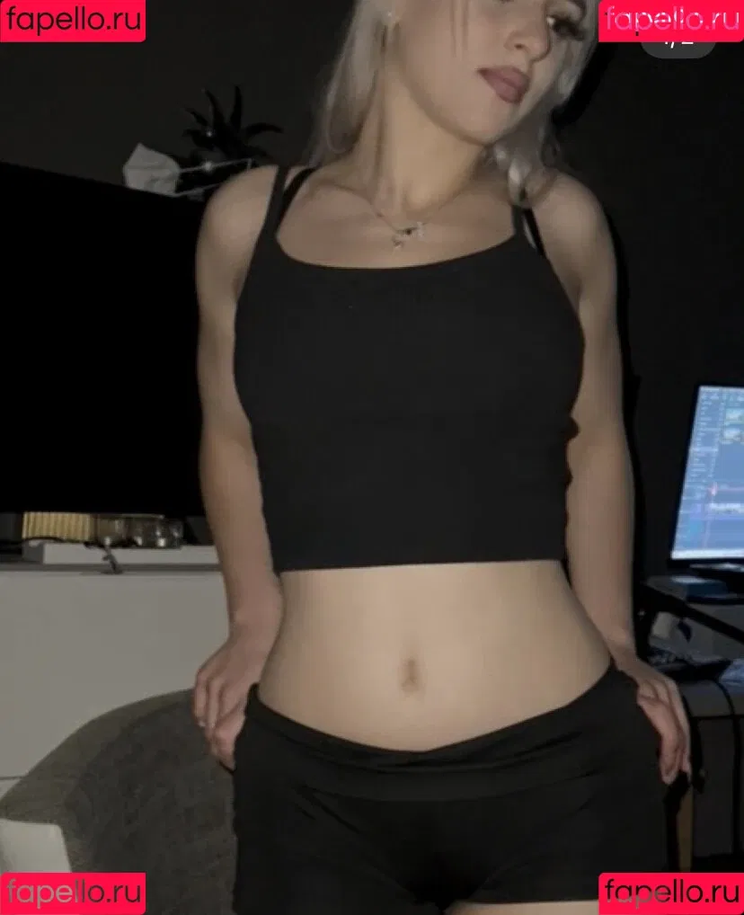 cheyennenauert Onlyfans Photo Gallery 
