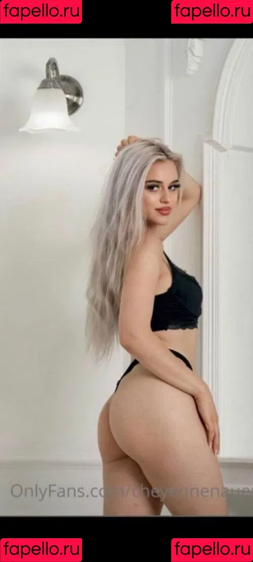 cheyennenauert Onlyfans Photo Gallery 