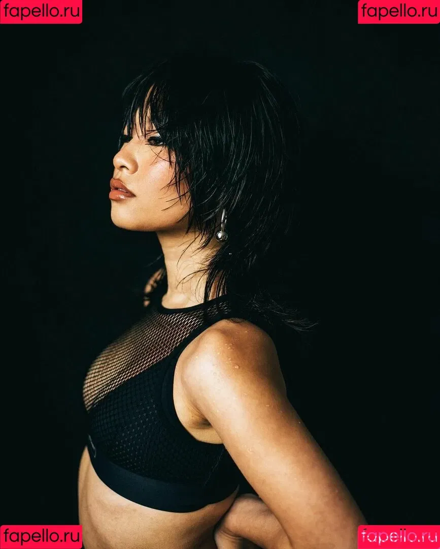Yu Ling Wu Onlyfans Photo Gallery 