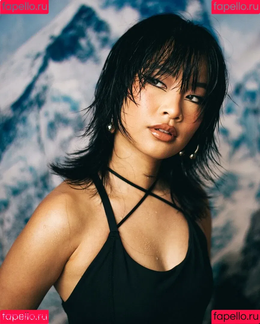 Yu Ling Wu Onlyfans Photo Gallery 