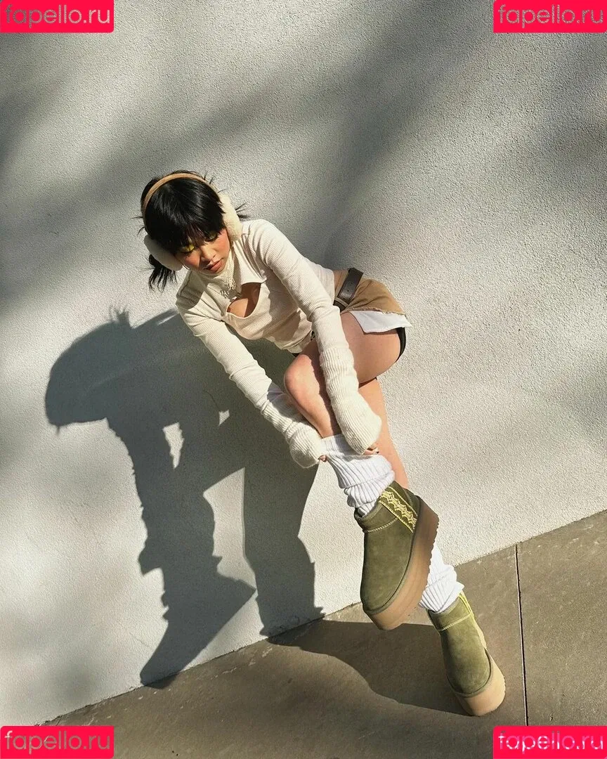 Yu Ling Wu Onlyfans Photo Gallery 