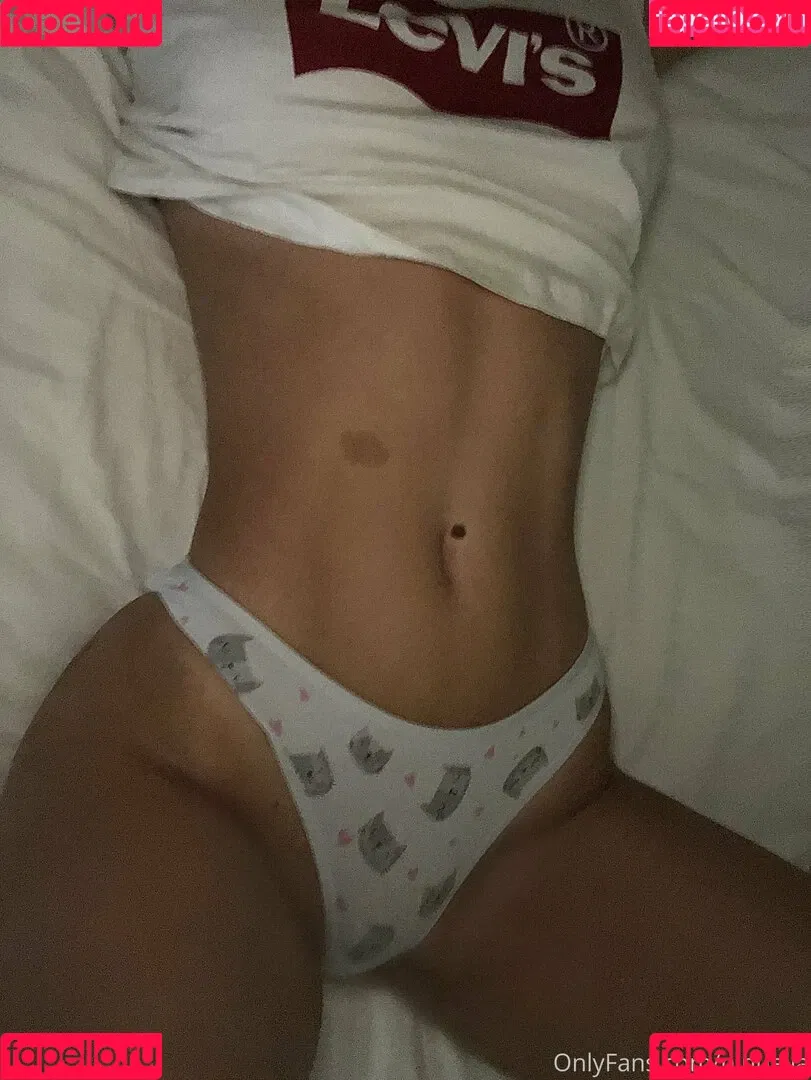 elllleeee Onlyfans Photo Gallery 