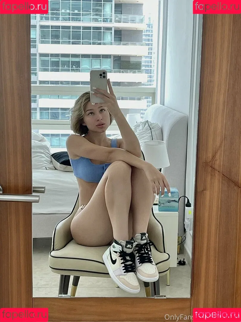 elllleeee Onlyfans Photo Gallery 