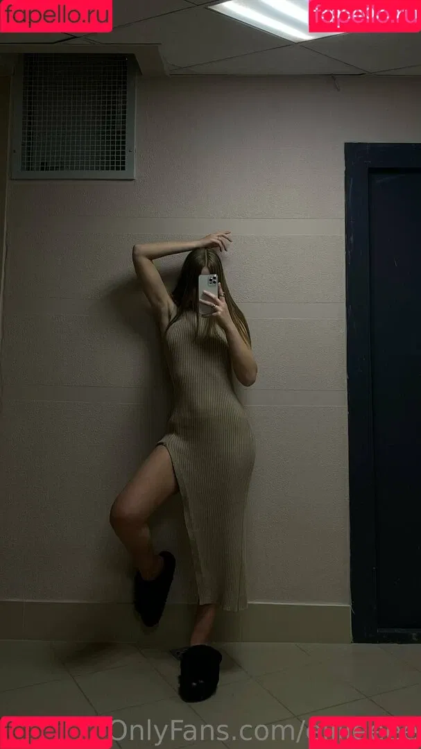 elllleeee Onlyfans Photo Gallery 