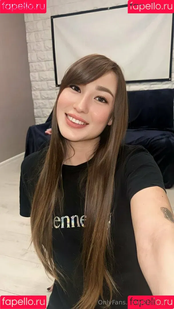 kkittyshy Onlyfans Photo Gallery 