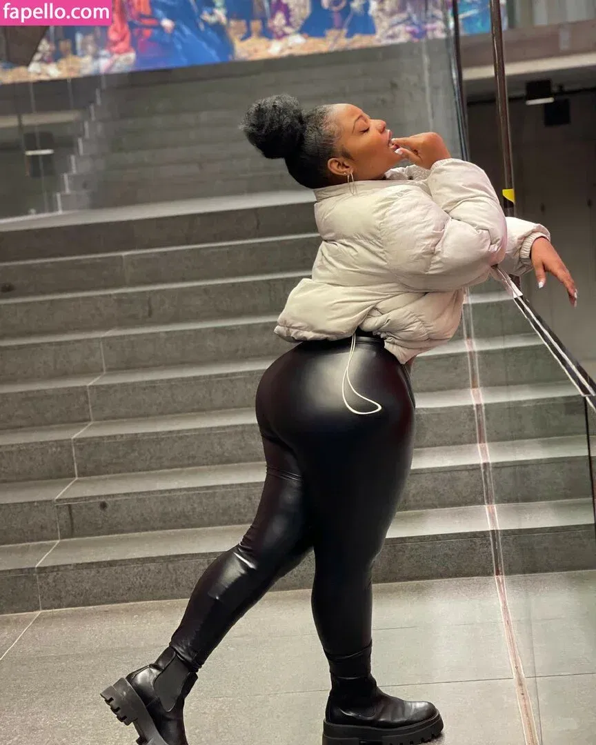 iamtawanaa Onlyfans Photo Gallery 