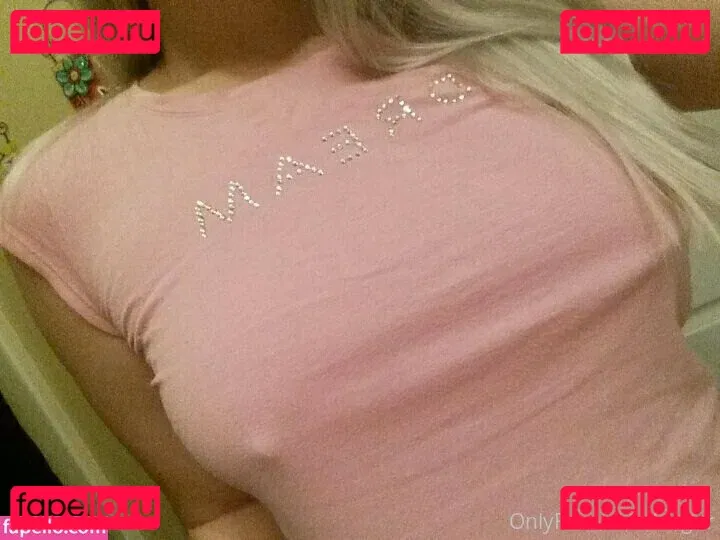 ellirussie Onlyfans Photo Gallery 