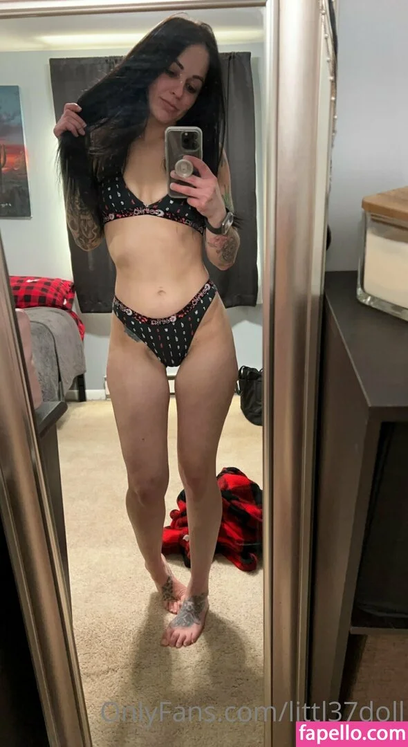 Little Doll Onlyfans Photo Gallery 