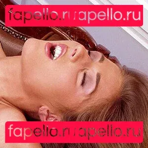 Natalie Langer Onlyfans Photo Gallery 