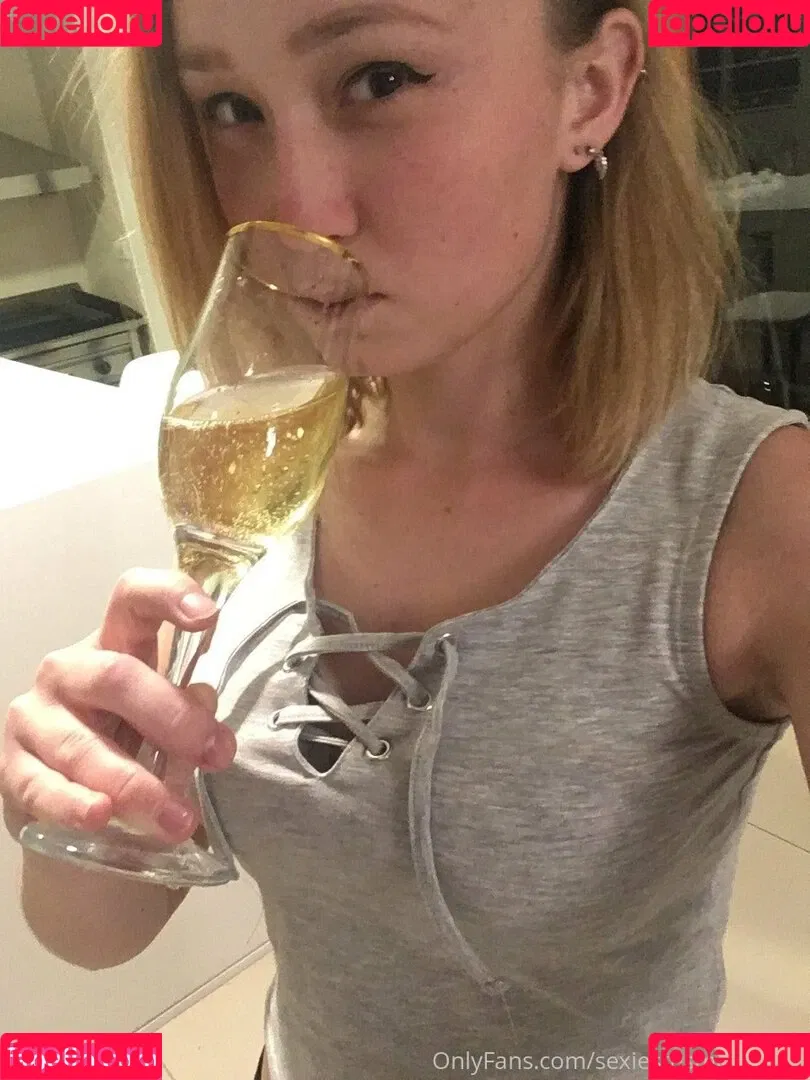 sexiestesmecastillo Onlyfans Photo Gallery 