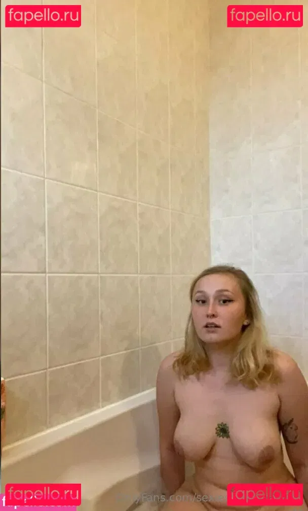 sexiestesmecastillo Onlyfans Photo Gallery 