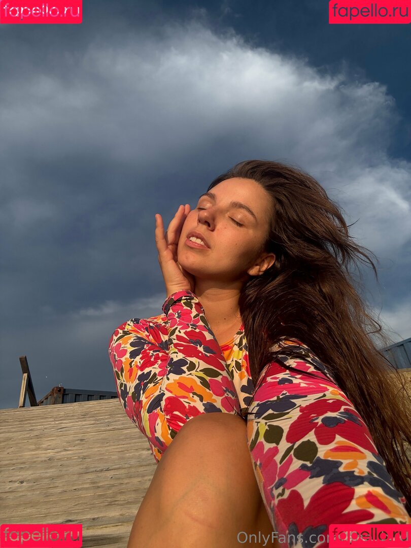 ana_bird Onlyfans Photo Gallery 