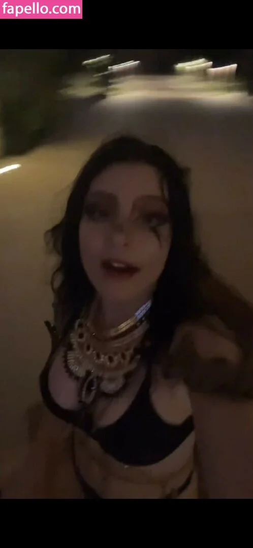 Notsoerudite Onlyfans Photo Gallery 