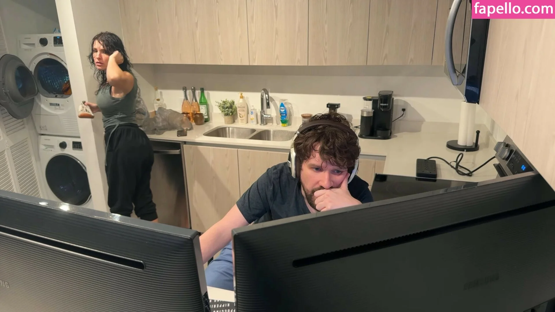 Notsoerudite Onlyfans Photo Gallery 