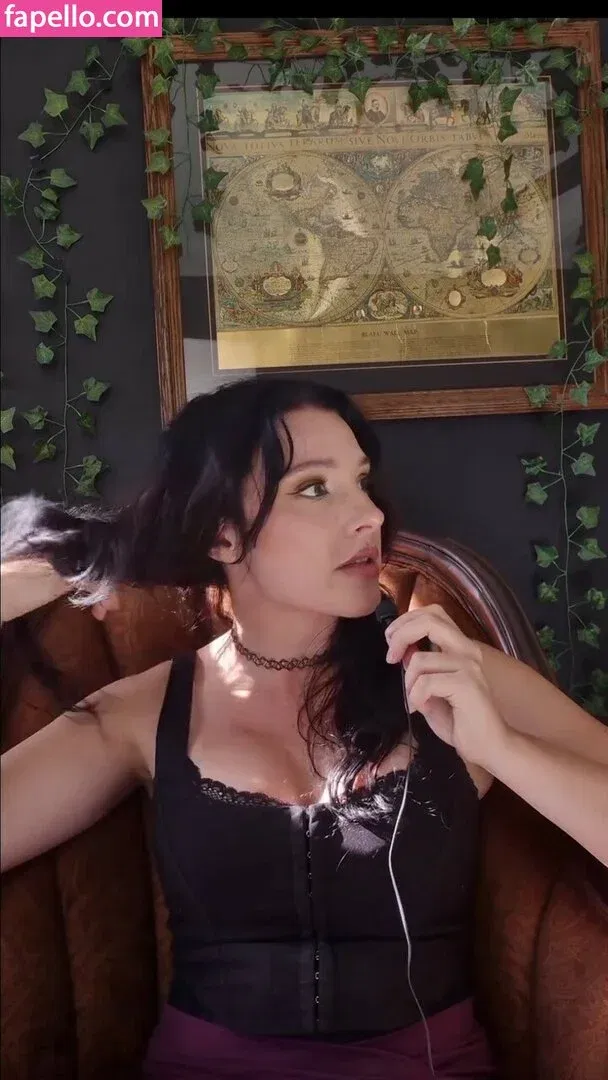 Notsoerudite Onlyfans Photo Gallery 