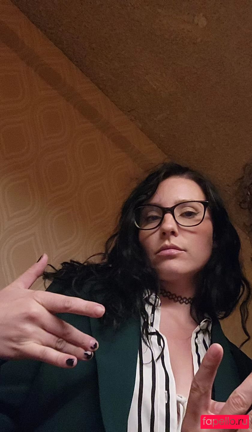 Notsoerudite Onlyfans Photo Gallery 