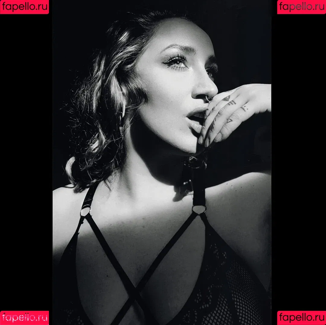 Frau Kopf Onlyfans Photo Gallery 