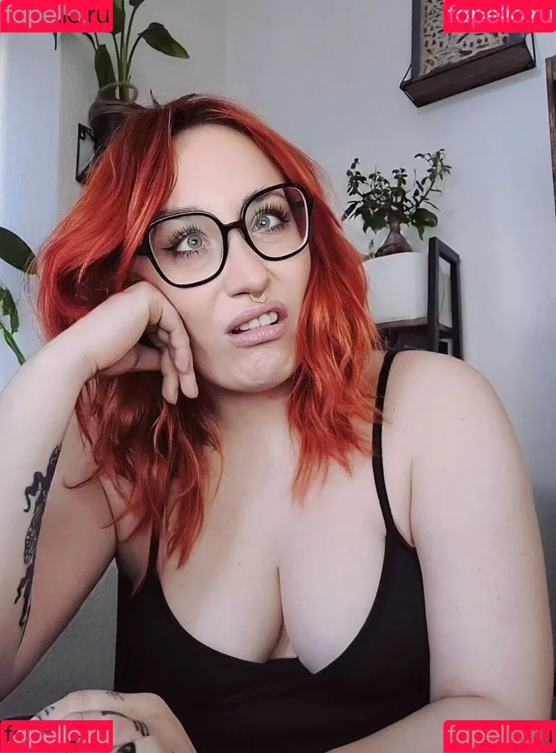 Frau Kopf Onlyfans Photo Gallery 